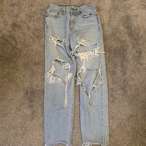 Levi Light wash Wedgie style mom jeans